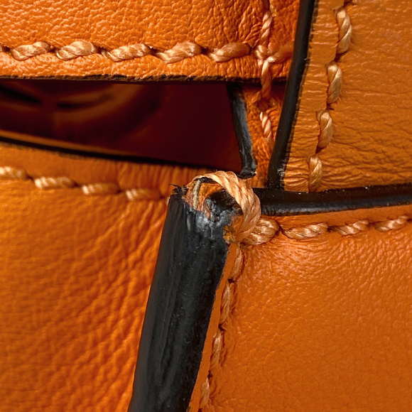 Fendi Peekaboo Regular Leather Shoulder Bag Orange - Picture 9 of 13
